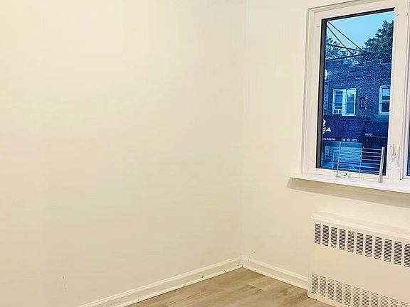 4th image of 20012 32nd Ave #2