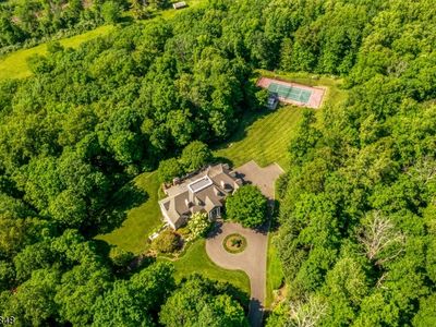 6 Sherwood Farm Rd, Far Hills, NJ, 07931