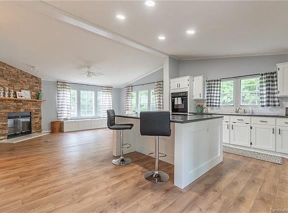 3rd image of 165 Ridge Creek Dr #12