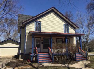 446 Fulton St, Elgin, IL 60120