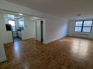6395 Austin St APT 1K, Flushing, NY 11374