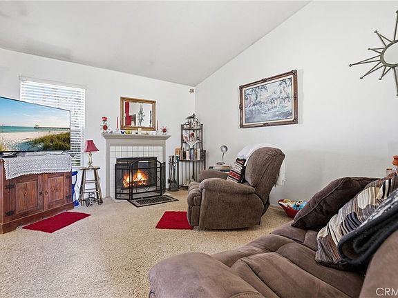4th image of 2330 Juneberry Ave