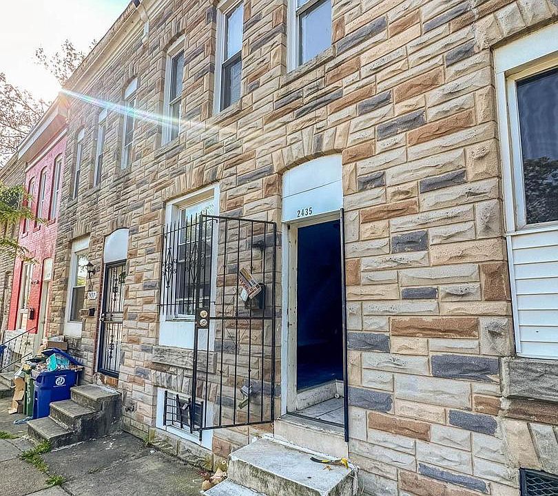 1st image of 2435 E Hoffman St