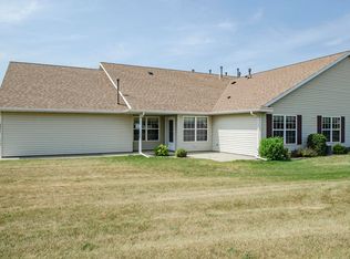 2923 Century Ct NE, Rochester, MN 55906