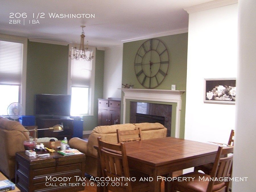 1st image of 206 1/2 Washington Ave