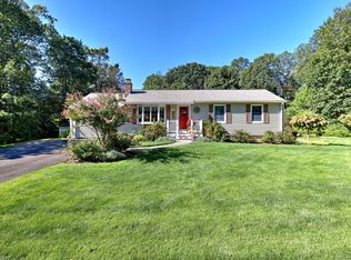 4 Christopher Dr, Milford, CT 06460