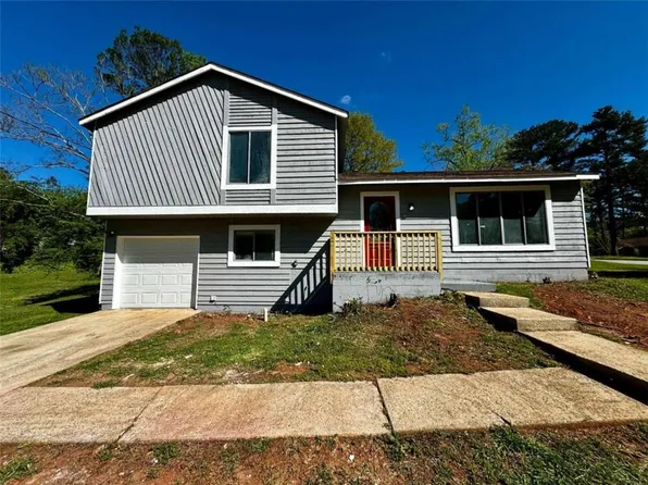 159 Ashwood Ct, Riverdale, GA 30274