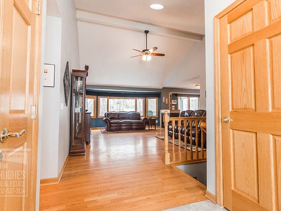 3rd image of 21851 Hambsch Ln