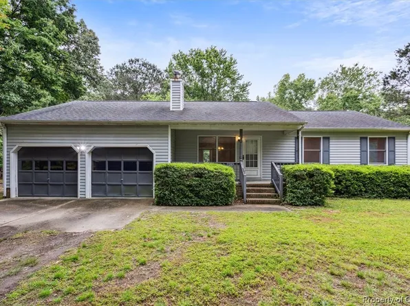 2283 Sarahs End Ln, Hayes, VA 23072