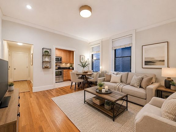2nd image of 362-366 Commonwealth Ave #4C