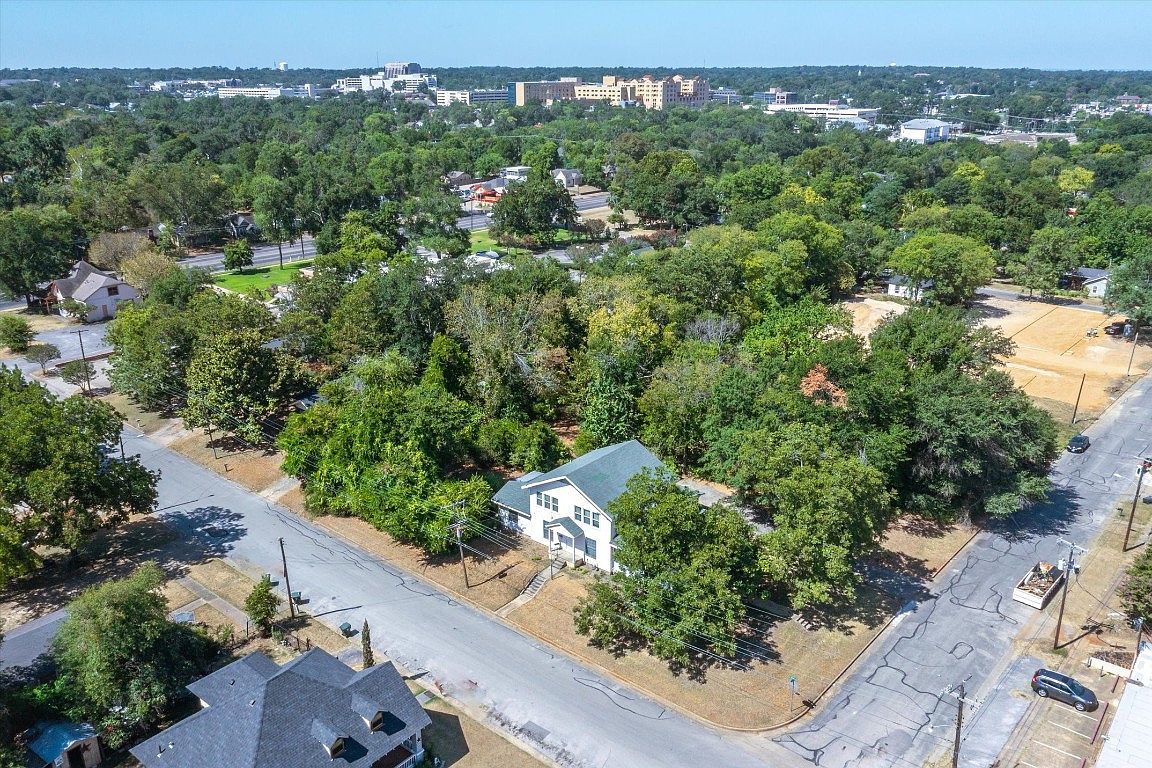 303 S Mahon Ave, Tyler, TX 75702 Zillow