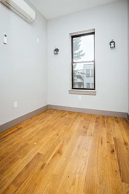 Rented by Nooklyn NYC LLC | media 58
