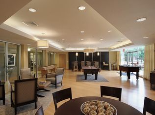 350 Galloway St NE APT 303, Washington, DC 20011