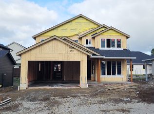 646 NW 28th St, Battle Ground, WA 98604