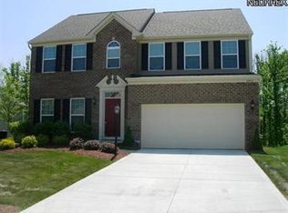 10449 Joyce Ct, Reminderville, OH 44202