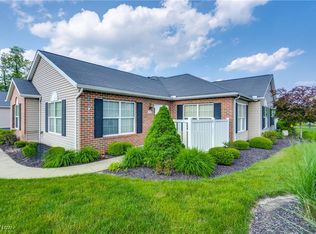 165 Woodbury Glen St, Hartville, OH 44632