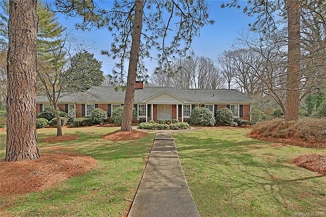 1st image of 338 Downey Pl