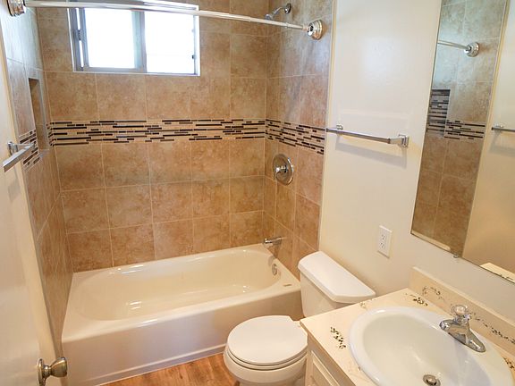 5th image of 4615 Hamilton St APT 8