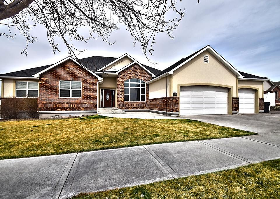 1st image of 4705 Pevero Dr
