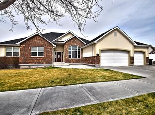 4705 Pevero Dr, Idaho Falls, ID 83401