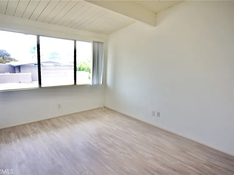 462 Seaward Rd — Photo 17