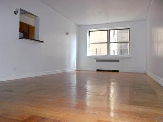 2nd image of 2710 Webb Ave APT 2F