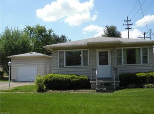 1776 Williams St, Cuyahoga Falls, OH 44221