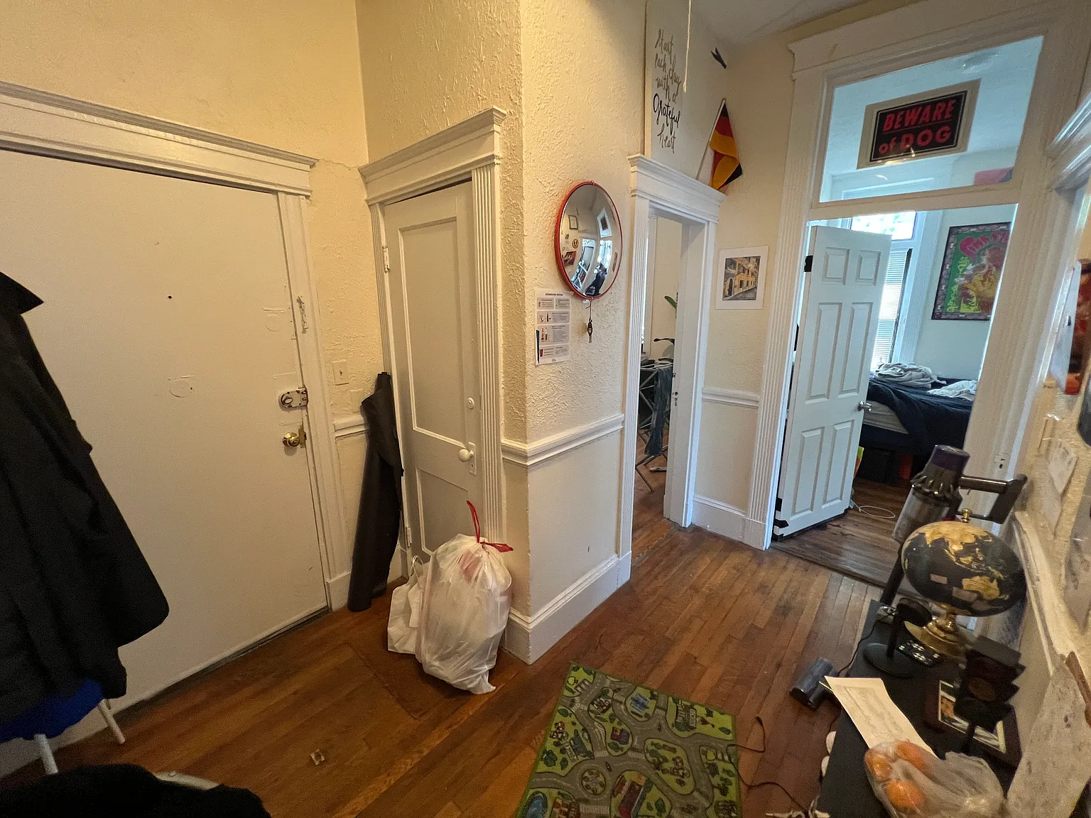 2 bed, 850 sqft, $4,350 — Photo 4