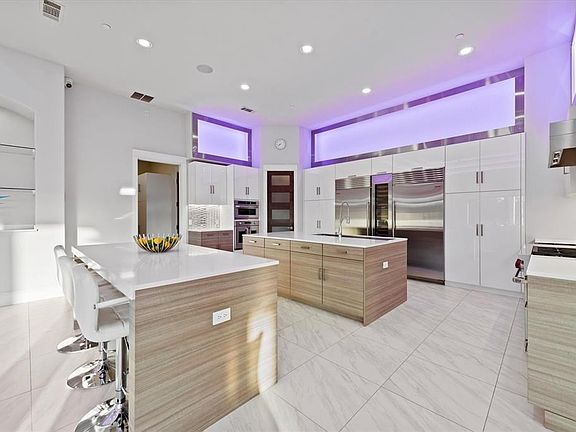 4th image of 455 Stonewood Blvd
