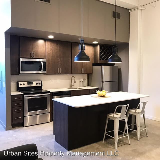 1st image of 1632 Central Pkwy #309