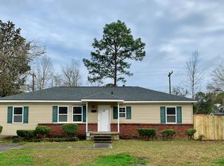 332 Bunting Dr, Savannah, GA 31404