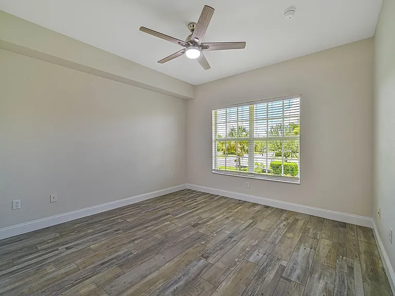 8555 Bernwood Cove Loop #110 — Photo 8