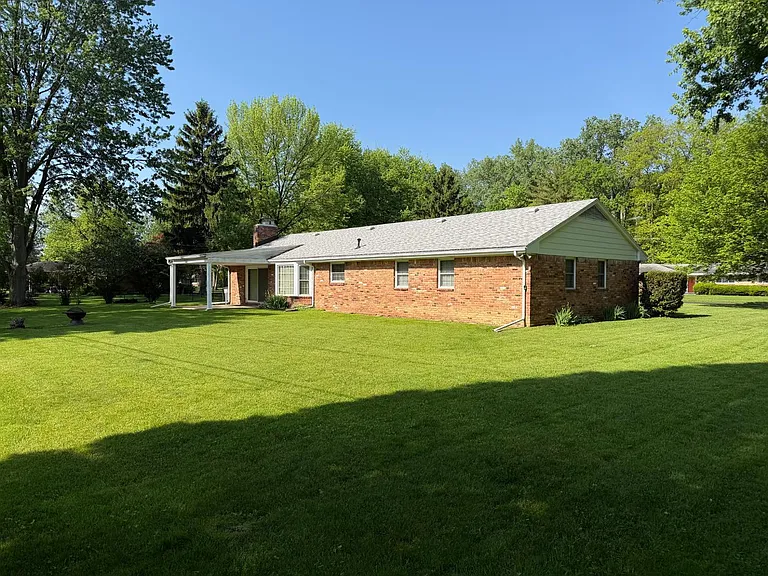 4842 Larkhaven Dr — Photo 21