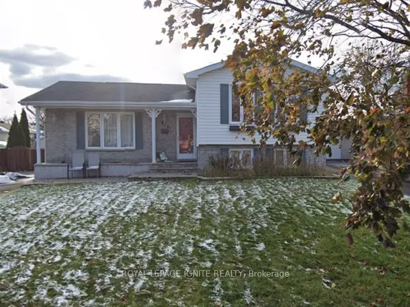 810 Chelsea Cres, Cornwall, ON K6H 6Y4