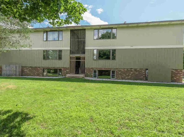 4907 Universal Dr #12, Midland, MI 48640