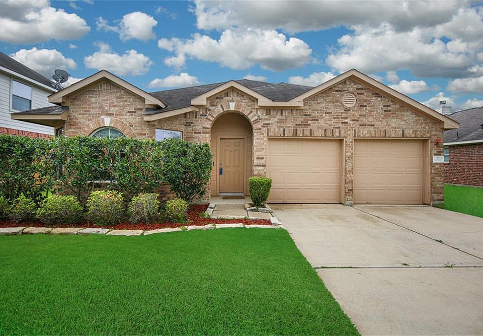1st image of 3002 Mustang Meadow Ln
