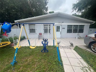 262 NW 75th St, Miami, FL, 33150