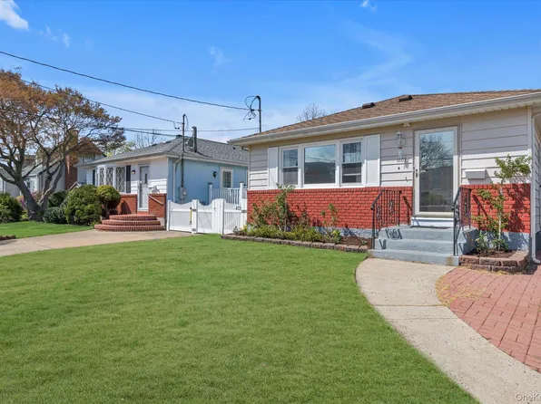 1803 Stone Avenue, East Meadow, NY 11554