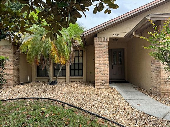 2nd image of 3005 Starmount Dr