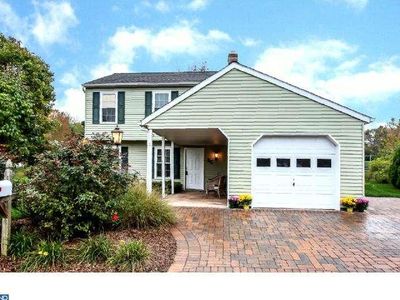 35 Cambridge Ct, Downingtown, PA, 19335