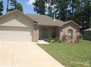 66 Bracey Cir, Little Rock, AR 72204