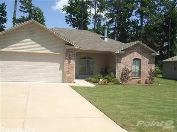 66 Bracey Cir, Little Rock, AR 72204
