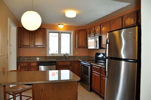 3rd image of 140 Quincy Shore Dr APT 163