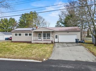12 Sunset Drive, Orono, ME 04473