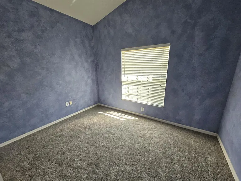 24505 Landing Dr — Photo 15