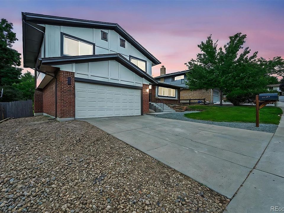 1st image of 12948 W Oregon Drive