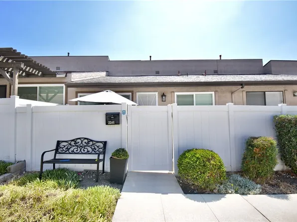 2248 Loma Alta Dr, Fullerton, CA 92833