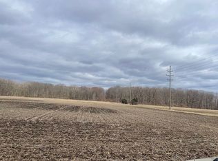 731 E Newburg Rd, Carleton, MI 48117