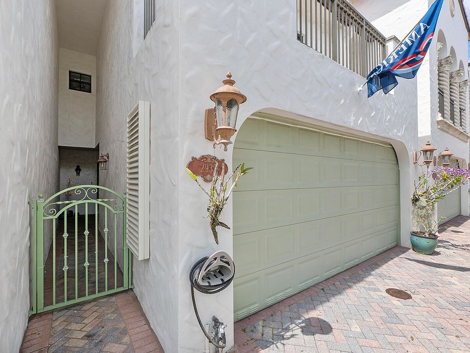 1st image of 2932 Hidden Harbour Court