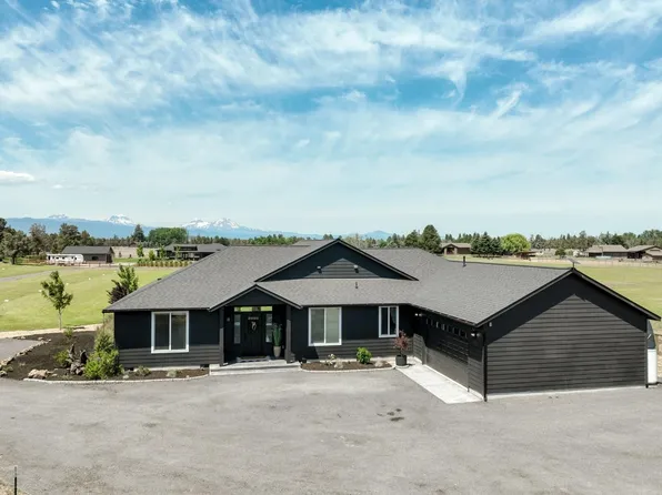 64794 Hunnell Rd, Bend, OR 97703